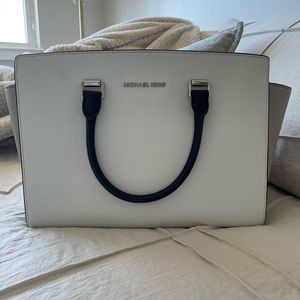 Michael Kors Tote